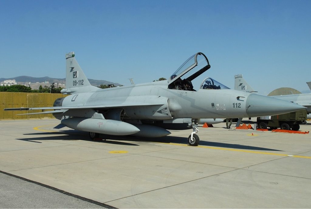 Pakistan JF-17 Thunder (1)