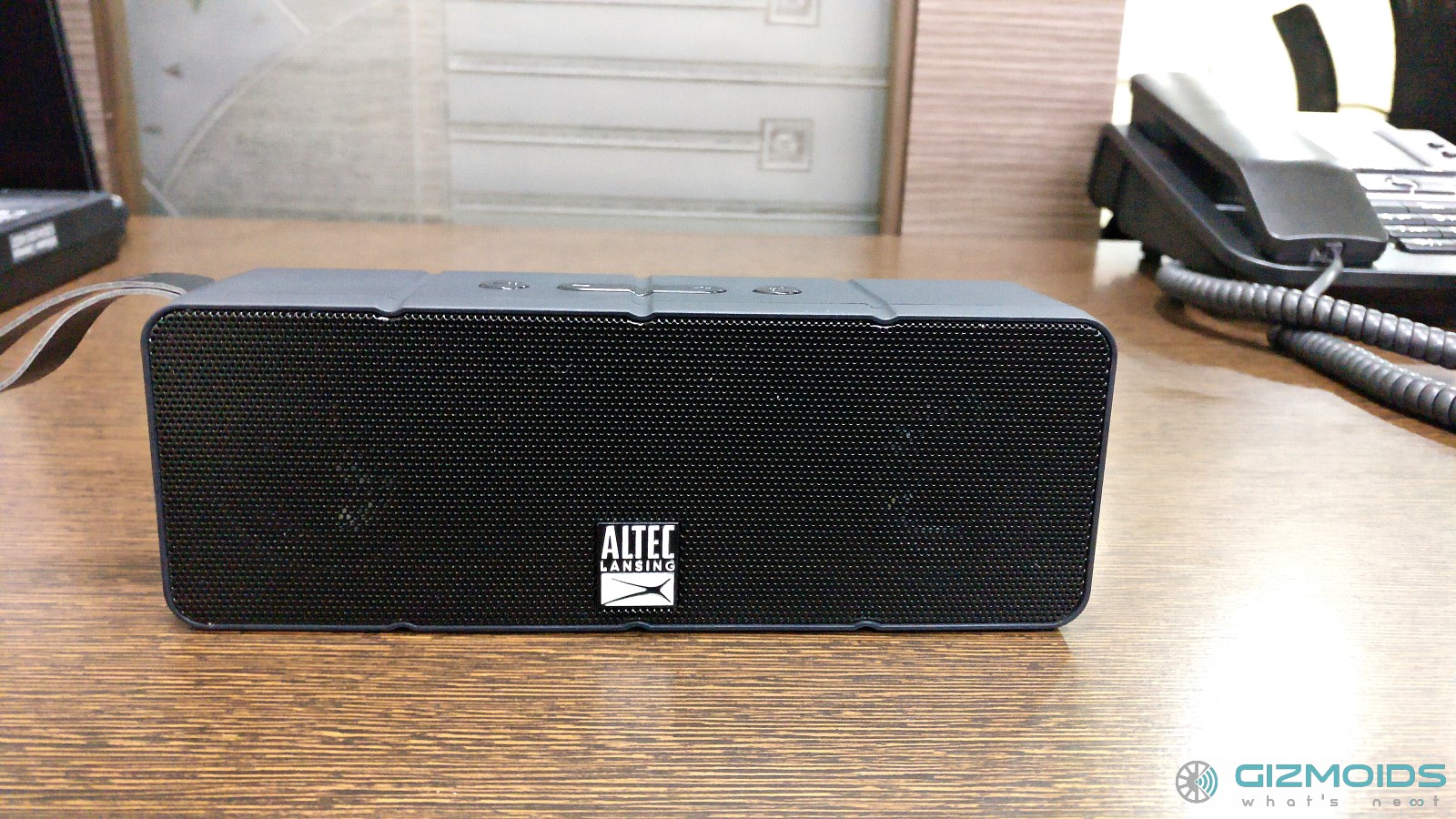 altec-lansing-dual-motion-speaker-review-1