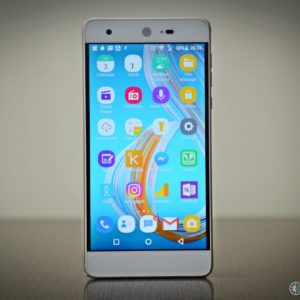 InFocus EPIC 1 Screen on (2)